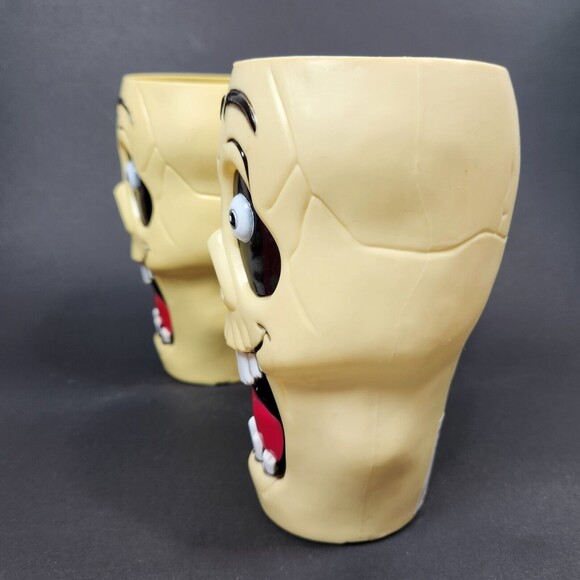 Halloween Skeleton Plastic Cups  X 3  Mold Formed Silly Monsters 6 inch - Picture 3 of 9